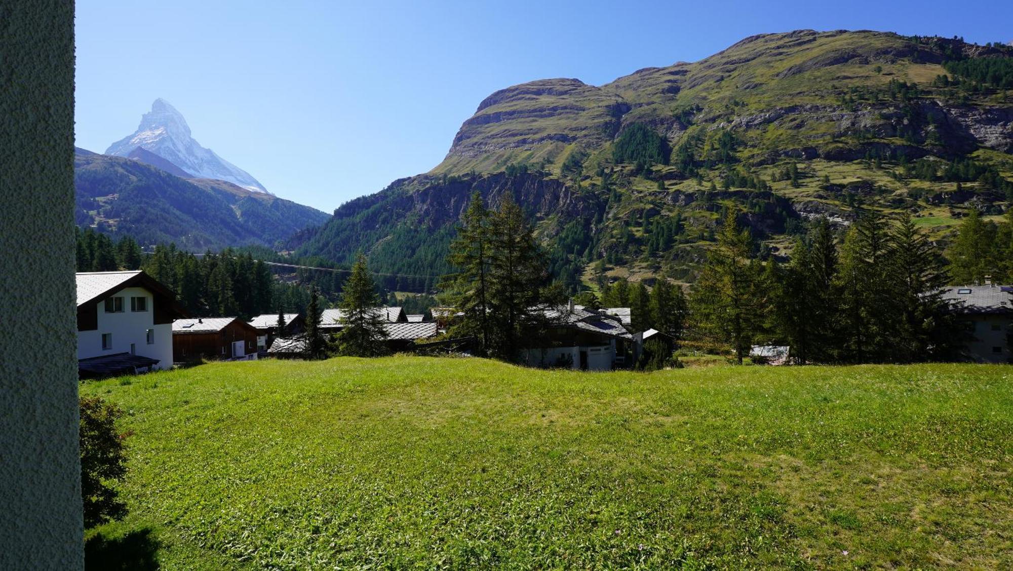 Haus Vira Appartement Zermatt Buitenkant foto
