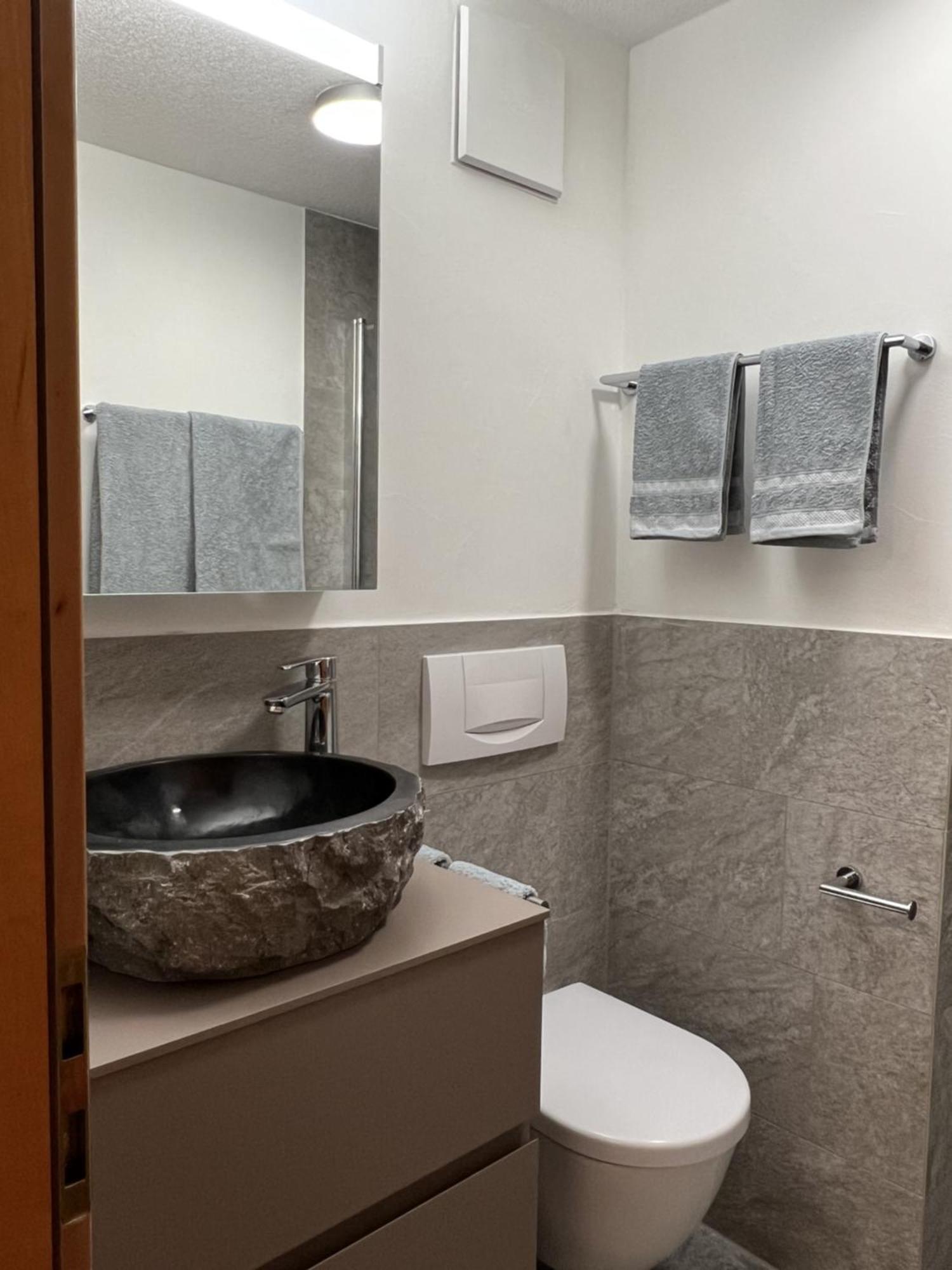 Haus Vira Appartement Zermatt Buitenkant foto