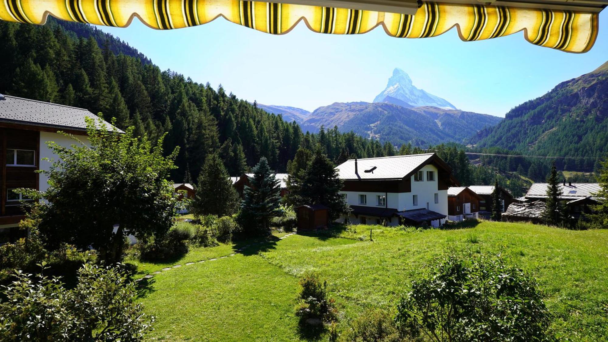 Haus Vira Appartement Zermatt Buitenkant foto