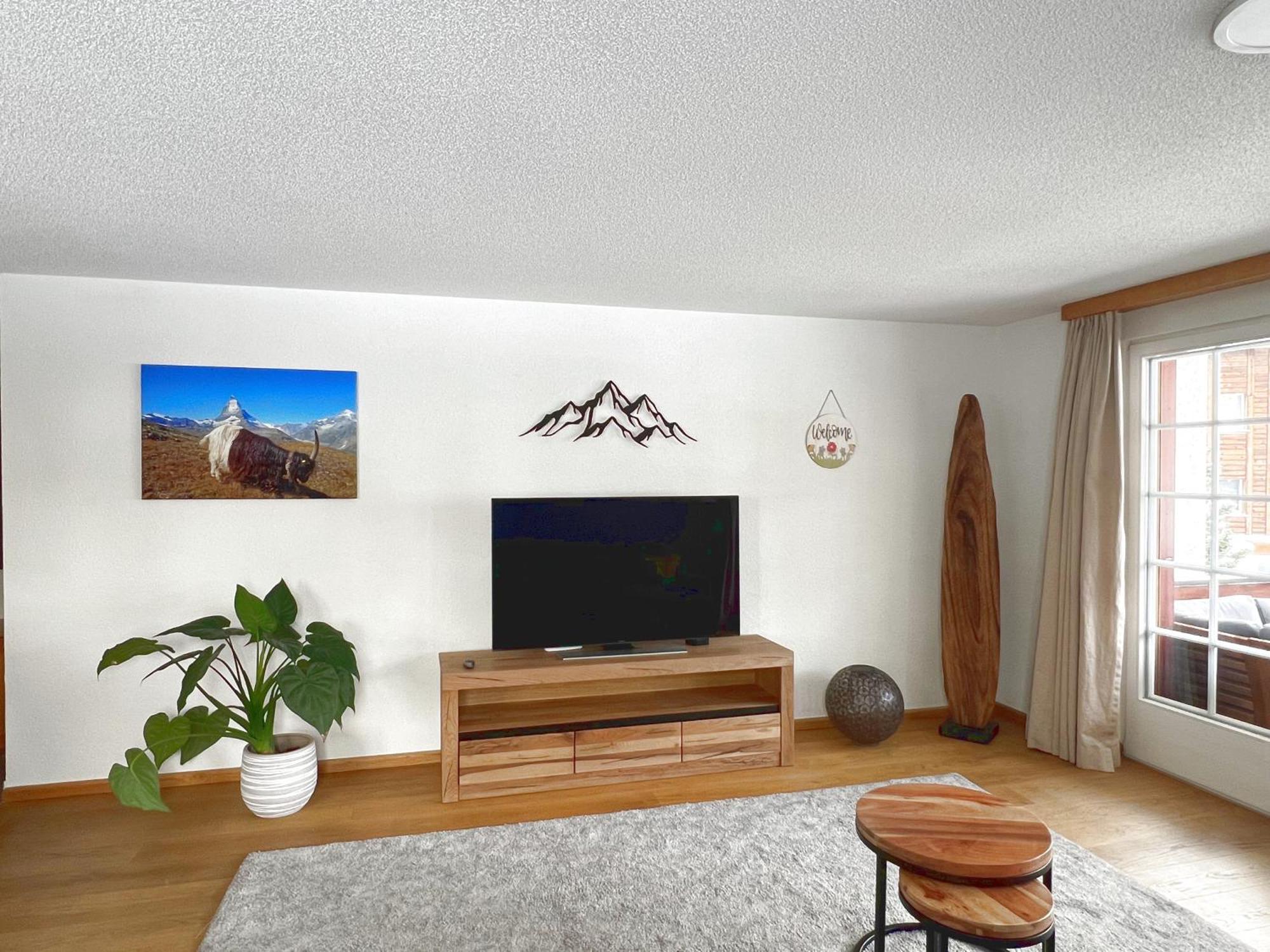 Haus Vira Appartement Zermatt Buitenkant foto